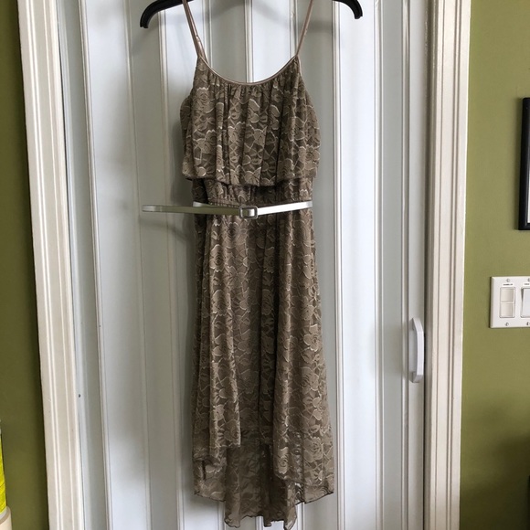 Nude floral lace High Low Dress - Picture 2 of 7